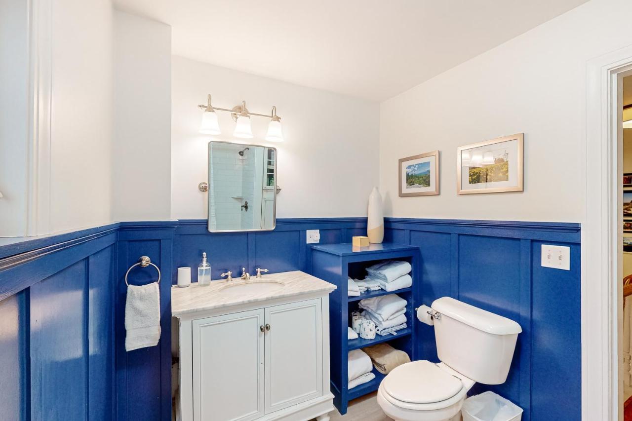 Villa A Little Bit Country, A Little Bit Rock And Roll à Belfast Extérieur photo
